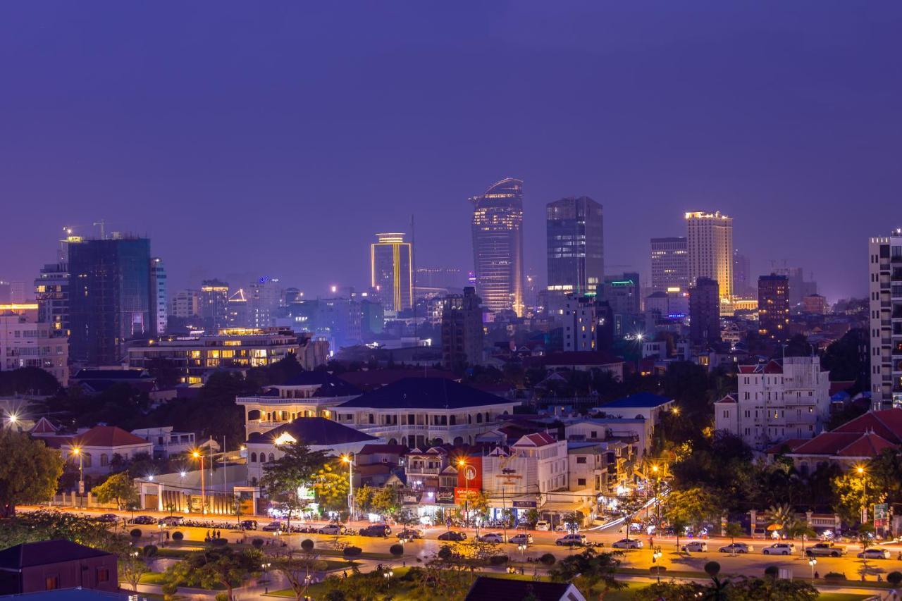 Botum Palace Hotel Phnom Penh Eksteriør bilde