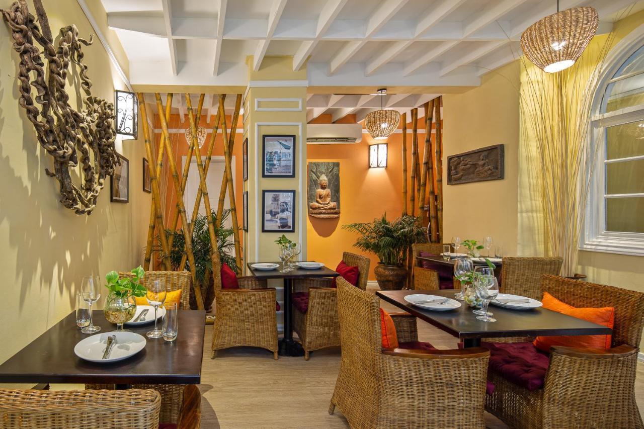 Botum Palace Hotel Phnom Penh Eksteriør bilde