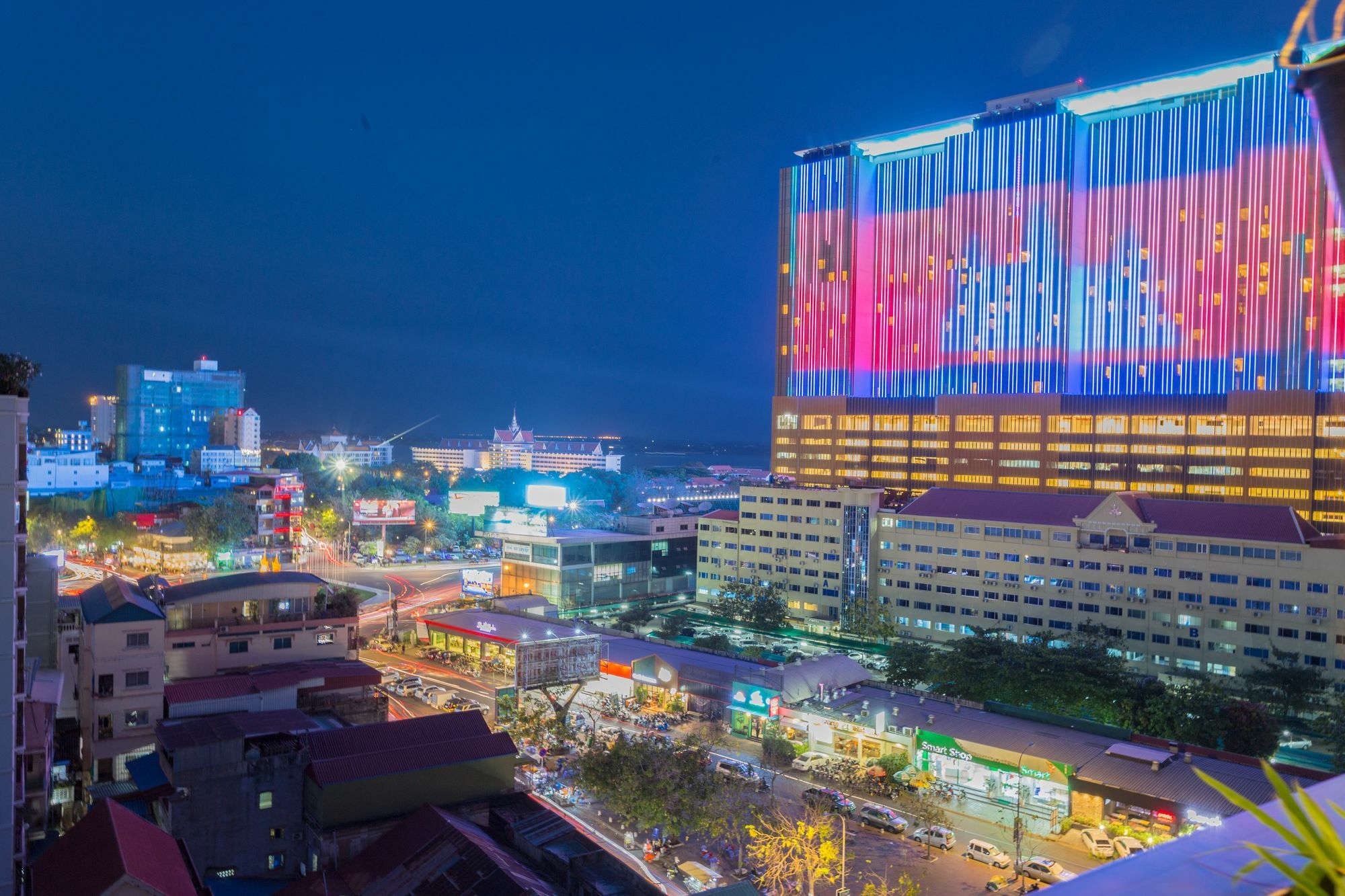 Botum Palace Hotel Phnom Penh Eksteriør bilde
