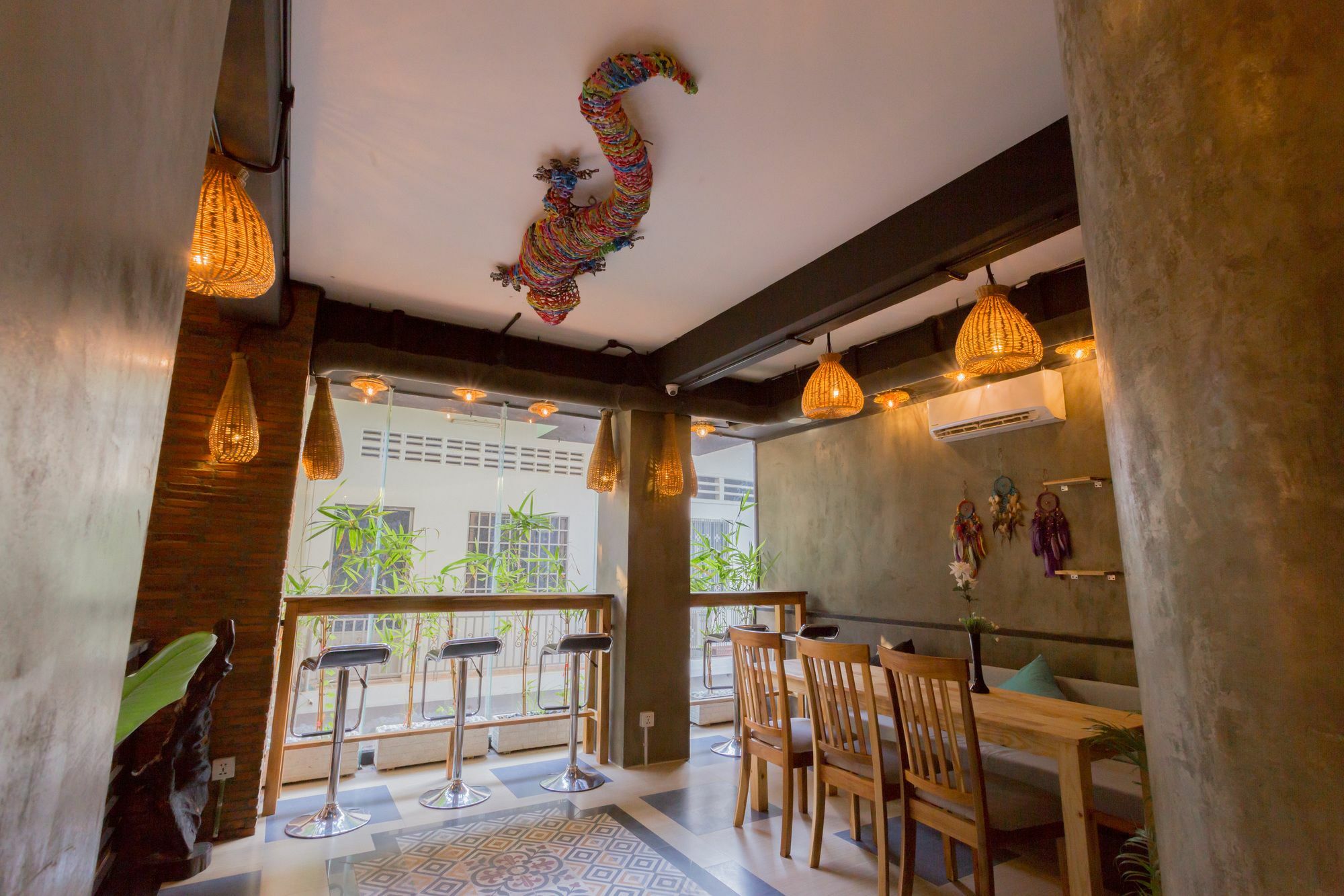 Botum Palace Hotel Phnom Penh Eksteriør bilde
